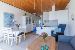 Cozy apartment by the sea - Image 3