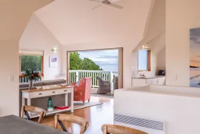 Hamptons Hideaway - Freycinet Holiday Houses - Image 3