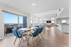 4 Bed Penthouse Downtown, Pool, Gym, 2 Balconies - Image 2