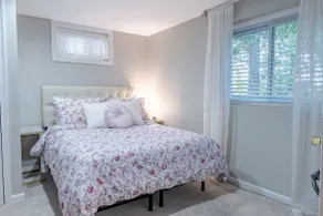 Rare find -Fam Friendly 4 BR-3FullBath House:15-DC - Image 4