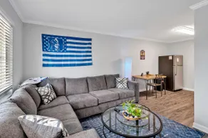 Pet Friendly Duke 1br - Near Hospital and Downtown - Image 3