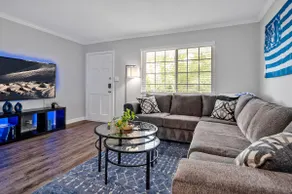Pet Friendly Duke 1br - Near Hospital and Downtown - Image 2