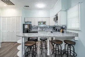 1BR Bungalow Escape | Smart TVs, King Bed & More! - Image 3
