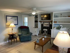 Live Oak Lookout-Waterfront, Private, Pet Friendly - Image 5