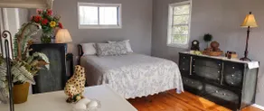 Rose's Cozy Cottage - Image 5