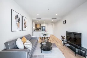 @Stylish CBD Apt—Walk to CBR Centre & Pubs, parkin - Image 3