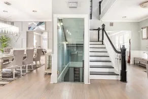 Downtown Orlando Mansion w Rooftop Deck Sleep 14 - Image 4