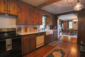 July 7-14 Available: Large Porches & Living Space! - Image 4