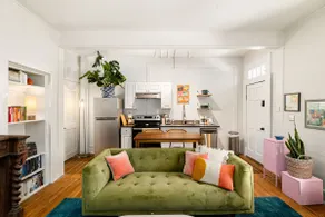 Carroll St Bungalow - Image 3