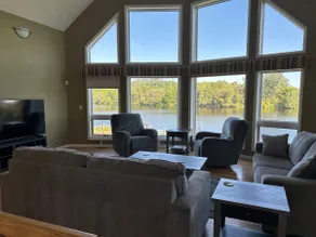 Grasse River Retreat - Image 2
