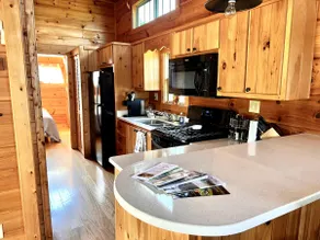 Longears Cabin - Image 5