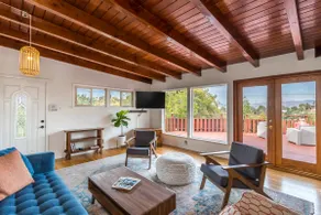 Hollywood -Mid-Century Cabin in hills - Image 2