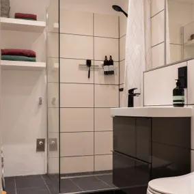 Apartment M: Charming - cozy - spacious - Image 4