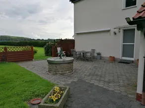 Ground floor apartment with terrace, in quiet surroundings - Image 2
