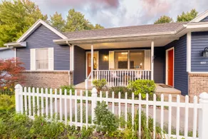 Cozy 4BR Winter Retreat Near Grand Rapids - Image 2