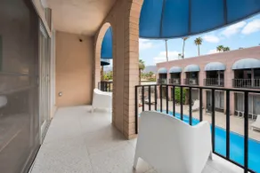 Balcony. MCM King. Heated Pool. El Paseo. Pets OK - Image 3
