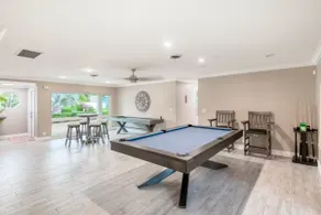 2 King Suites, Pool & Shuffleboard, Dock Access! - Image 2