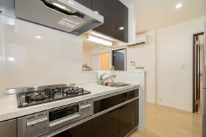 Large family-friendly home: 3 bedrooms/lots of storage space/WI-FI/kitchen/TV/Zhongyuan Station - Tobu Skytree Line 5 min walk - Image 5