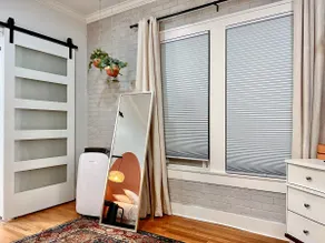 The Clay Door Suite w/FREE BIKES - Image 5