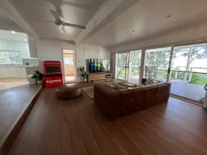Absolutely Lakeside House, quiet and peace - Image 3