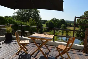Entire cottage, panoramic view of the river. - Image 4