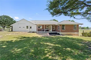 Luxurious Ranch at the heart of Round Rock - Image 3