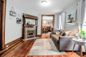 Entire 2700 SQFT House that accommodates 16+ & 6BR - Image 5
