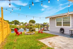 Crooked Lake House With Dock - Image 5