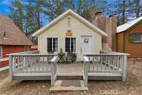 Pet-friendly Woodland Escape - Sugar Pine Hollow - Image 2