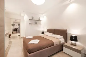 Top location! Cozy 1-BR flat - Image 4