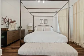 Charming Upstairs 3BR: Minutes from DT Sacramento! - Image 4