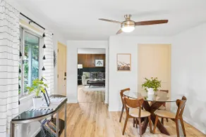 The Jasmine House - Cute & Centrally Located! - Image 3