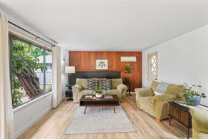 The Jasmine House - Cute & Centrally Located! - Image 4