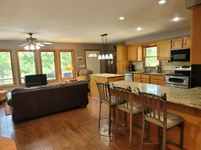 Country House on Cypress Pond - 55 Acres - Image 3