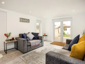 Outstanding 6 Sleeper - Great Location - Legoland - Image 3