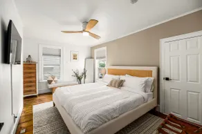Walk to Downtown & Harbor | Patio Grill | King Bed - Image 5