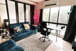 Artist's Retreat ~ 5*Amenities ~ Workspace - Image 5