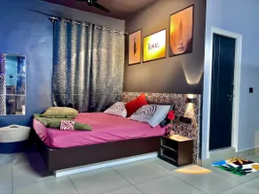 Sunset View Studio Pent House - Image 5