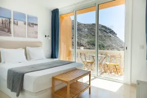Amazing cozy Villa Hugo Tauro with Jacuzzi, Pool, Wi-Fi - Image 4