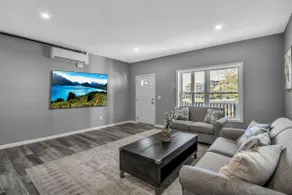 Urban Retreat in Larkinville - Image 3