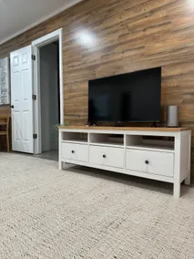 Cozy Minimalistic 1BR Home | Fast WiFi & TV - Image 4