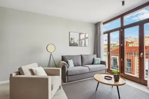 limehome Valencia Cadiz | 1-Bedroom Apt + Balcony - Image 2