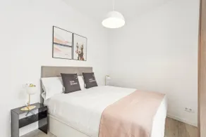 limehome Valencia Cadiz | 1-Bedroom Apt + Terrace - Image 3