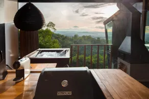 Panoramic Cabin w/2ppl Hot tub/Fireplace/BBQ Deck - Image 4