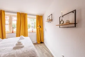 Dreamy domicile with underground parking - Image 3