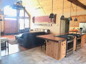 The Bunkhouse/Sleeps 15/7BR/5BA - Image 5