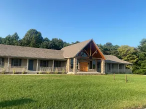 The Bunkhouse/Sleeps 15/7BR/5BA - Image 3