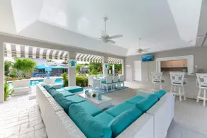 Santorini Luxury Retreat w/6 Private Master Suites - Image 4