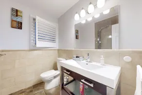 Family Friendly Scarborough Home Free Parkin &wifi - Image 5