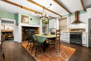 Modern Luxury in a Unique Farmhouse - Sleeps 10 - Image 2